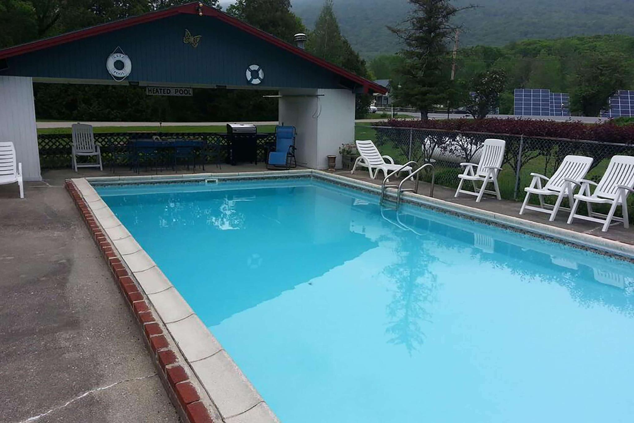 The Chalet Motel Manchester Buitenkant foto
