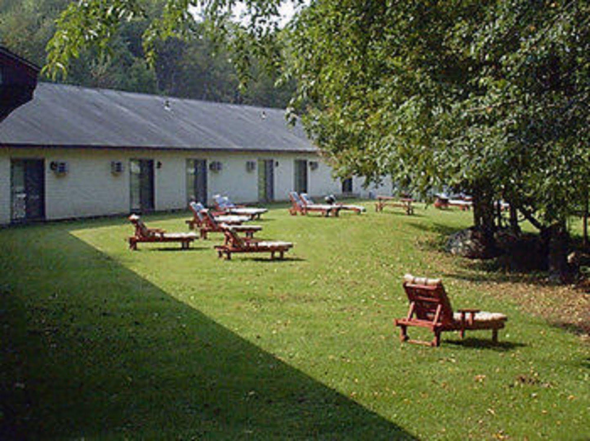 The Chalet Motel Manchester Buitenkant foto